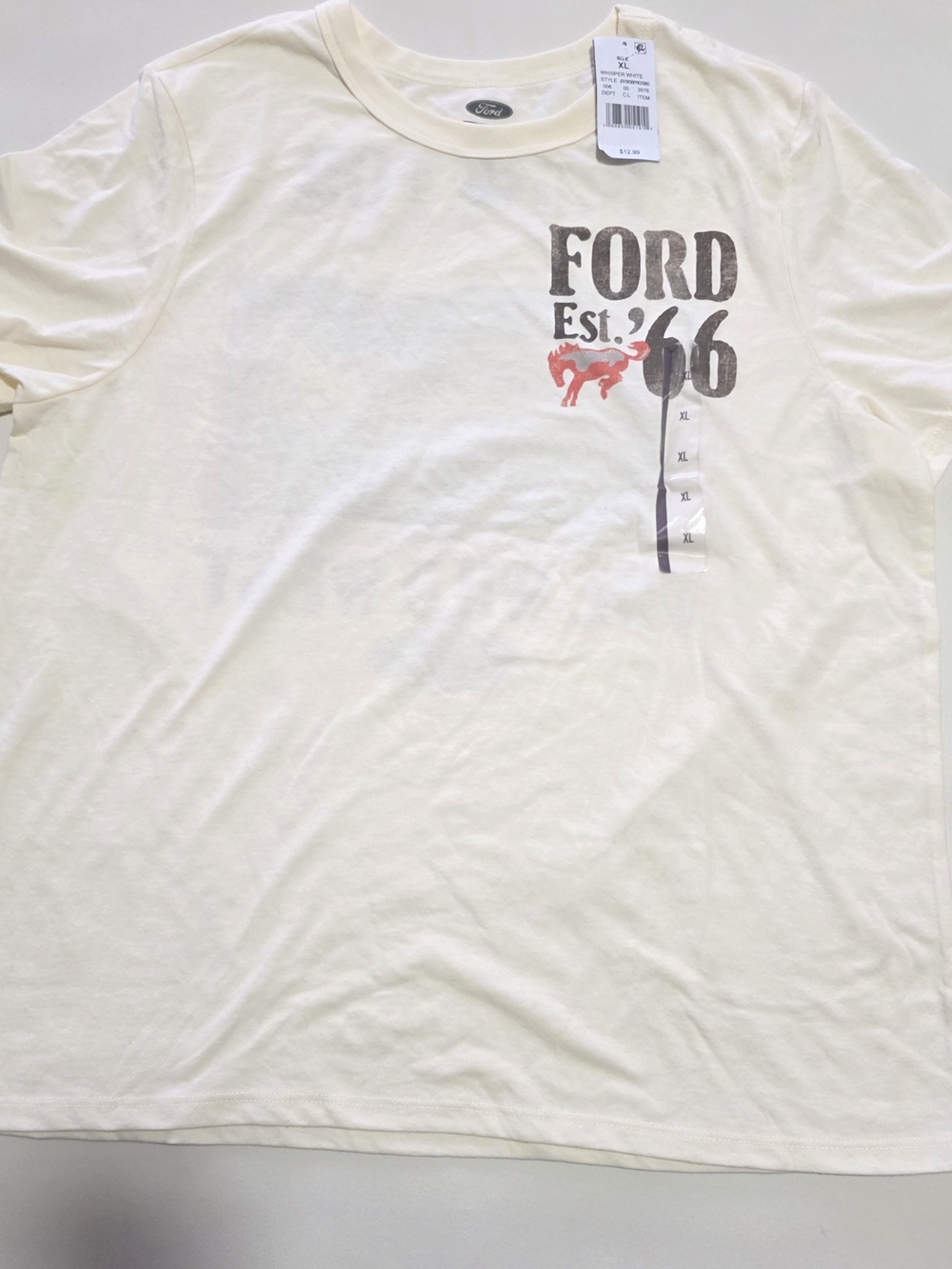 Ford Cream Short-Sleeve Graphic Tee with Wild West Truck Print Size XL.